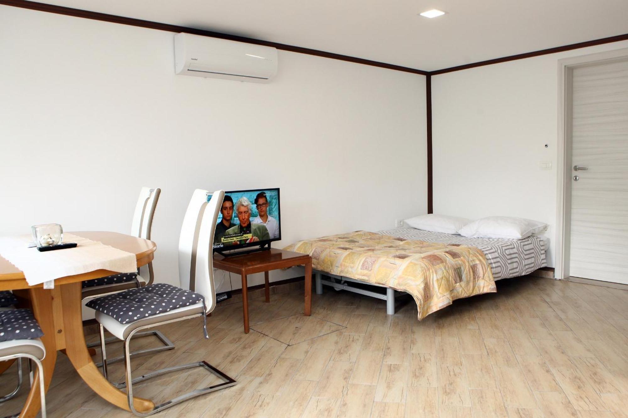 Apartments Nadia Portoroz Nk Ruang foto