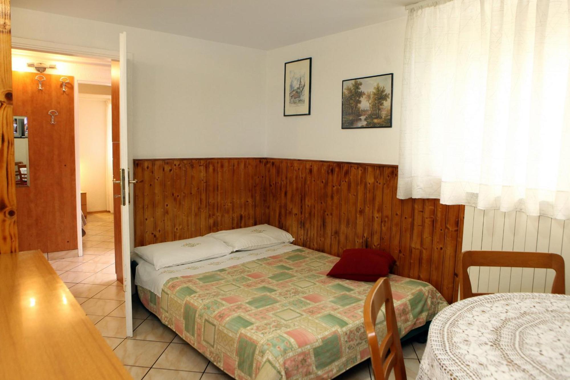 Apartments Nadia Portoroz Nk Ruang foto